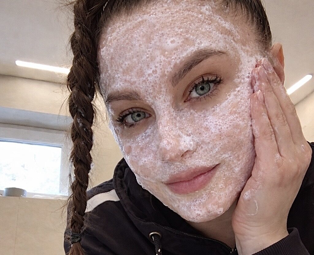 Gentle Cleansing Routine for Sensitive Reactive Skin