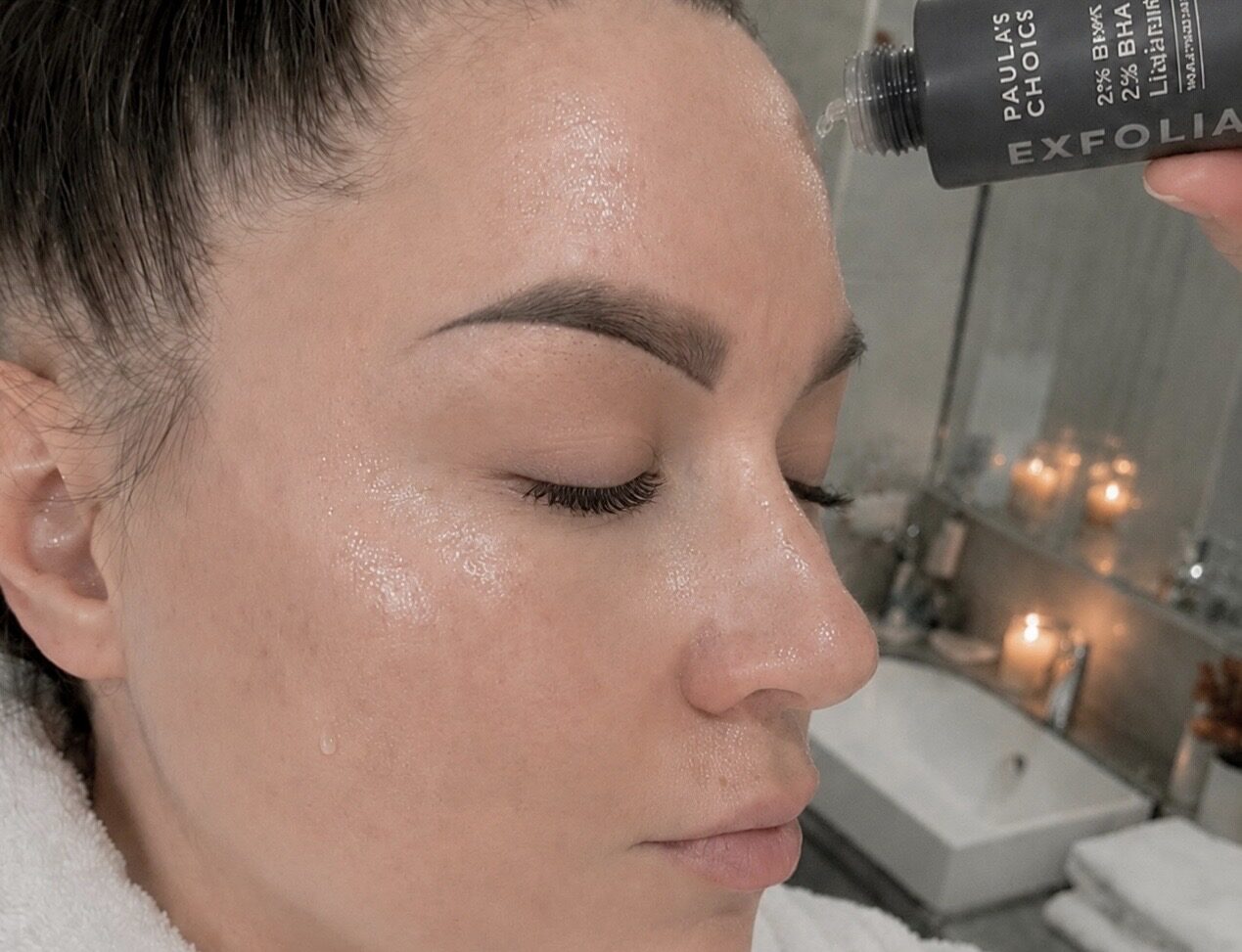 Gentle Fall Exfoliation: How Often to Exfoliate in Autumn (By Skin Type)